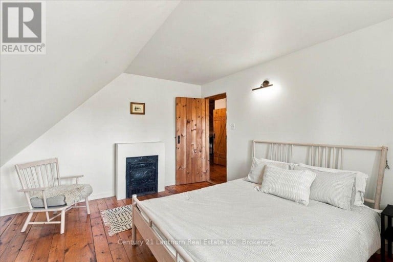 466 WOODS ROAD, Madoc, Ontario, K0K2K0