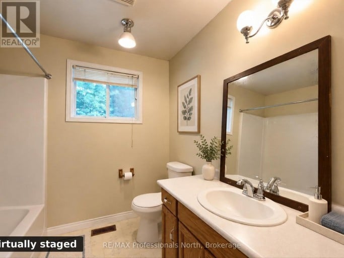 5110 MUSKOKA 117 ROAD, Lake of Bays (Ridout), Ontario, P0A1E0