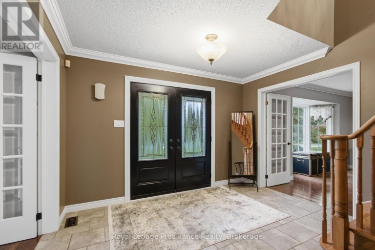 27 HASTINGS PARK DRIVE, Belleville (Belleville Ward), Ontario, K8P5G4