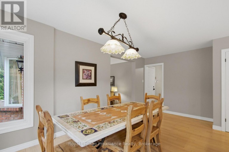 27 HASTINGS PARK DRIVE, Belleville (Belleville Ward), Ontario, K8P5G4