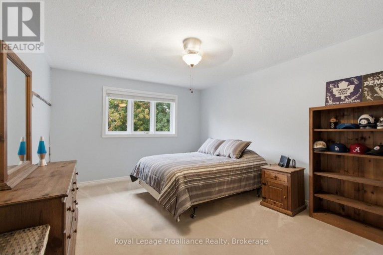 27 HASTINGS PARK DRIVE, Belleville (Belleville Ward), Ontario, K8P5G4