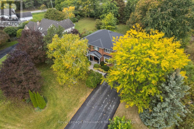 27 HASTINGS PARK DRIVE, Belleville (Belleville Ward), Ontario, K8P5G4