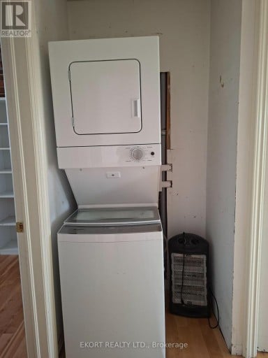 402 FRONT STREET, Belleville (Belleville Ward), Ontario, K8N2Z8