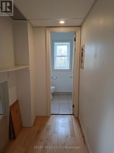 402 FRONT STREET, Belleville (Belleville Ward), Ontario, K8N2Z8