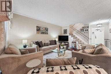 301 - 10 CRESCENT TOWN ROAD Toronto (Crescent Town) Ontario photo 3