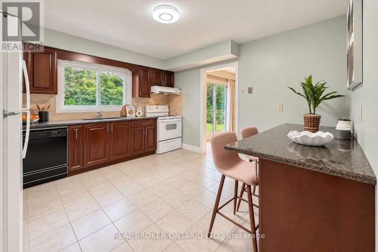 89 BUSHMILLS SQUARE, Toronto (Agincourt North), Ontario, M1V1K5