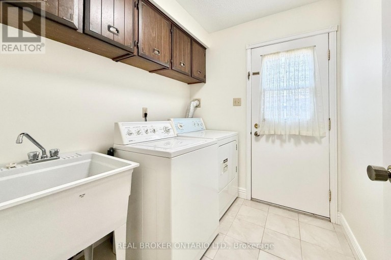89 BUSHMILLS SQUARE, Toronto (Agincourt North), Ontario, M1V1K5