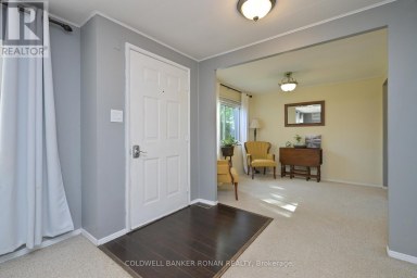 13 HAWTHORNE DRIVE Innisfil Ontario photo 5