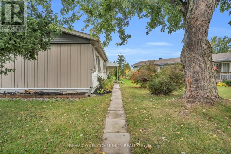 11 NATURE TRAIL ROAD, Innisfil, Ontario, L9S1R6