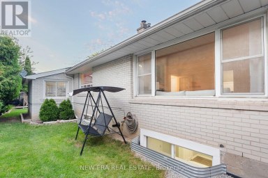 4246 BLOOR STREET W Toronto (Markland Wood) Ontario photo 47