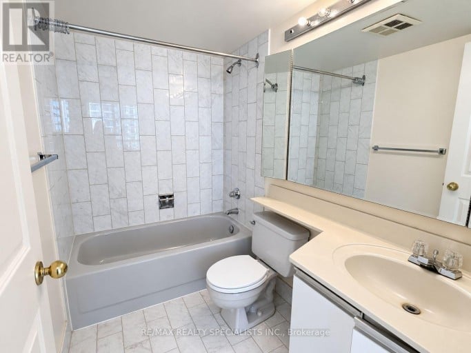 2202 - 285 ENFIELD PLACE, Mississauga (City Centre), Ontario, L5B3Y6