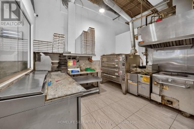 10990 CHINGUACOUSY ROAD Brampton (Fletcher's Meadow) Ontario photo 10