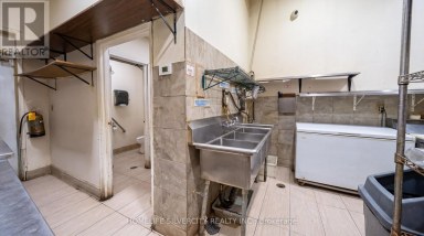 10990 CHINGUACOUSY ROAD Brampton (Fletcher's Meadow) Ontario photo 19