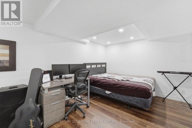 749 STONE CHURCH ROAD E, Hamilton (Randall), Ontario, L8W3G9