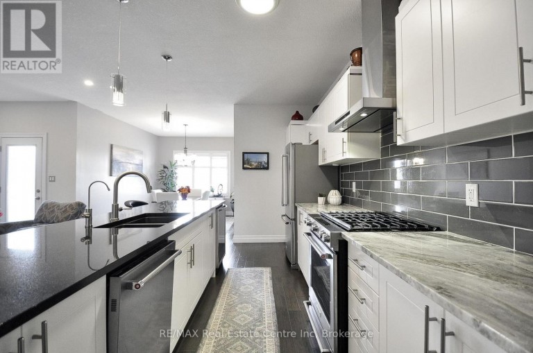 318 FAIRWAY ROAD, Woodstock (Woodstock - North), Ontario, N4T0A4