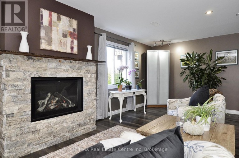 318 FAIRWAY ROAD, Woodstock (Woodstock - North), Ontario, N4T0A4