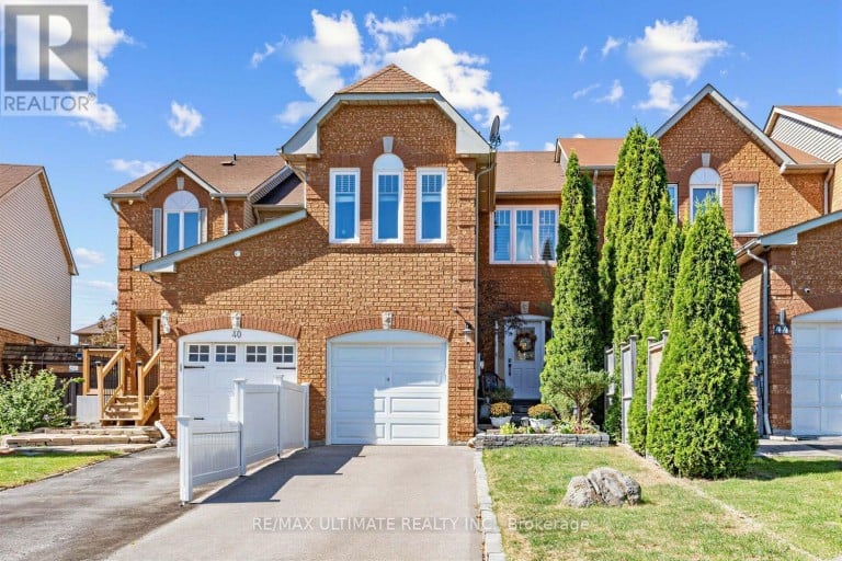 42 LANDERVILLE LANE, Clarington (Bowmanville), Ontario, L1C4W8