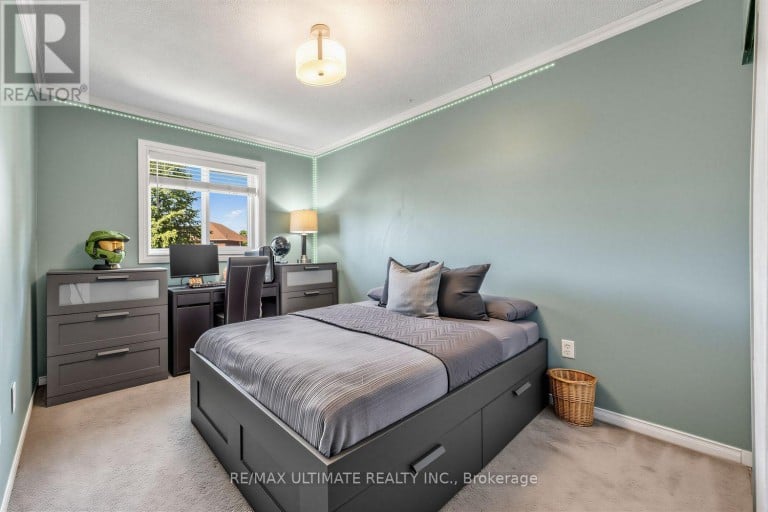 42 LANDERVILLE LANE, Clarington (Bowmanville), Ontario, L1C4W8
