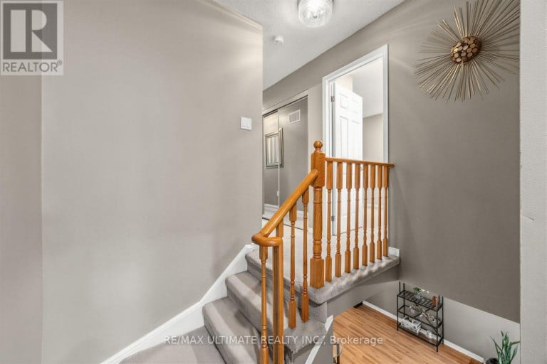 42 LANDERVILLE LANE, Clarington (Bowmanville), Ontario, L1C4W8