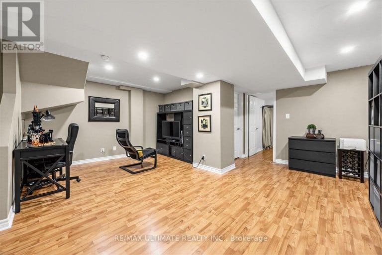 42 LANDERVILLE LANE, Clarington (Bowmanville), Ontario, L1C4W8