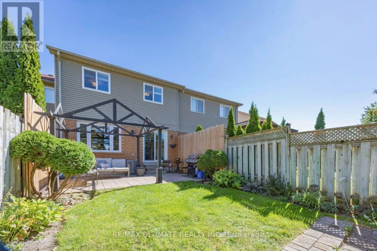 42 LANDERVILLE LANE, Clarington (Bowmanville), Ontario, L1C4W8