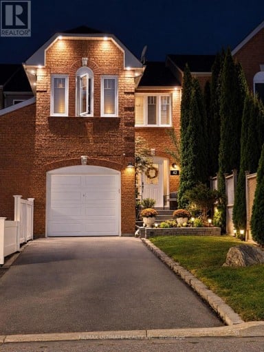 42 LANDERVILLE LANE, Clarington (Bowmanville), Ontario, L1C4W8