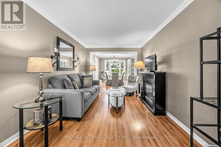 42 LANDERVILLE LANE, Clarington (Bowmanville), Ontario, L1C4W8