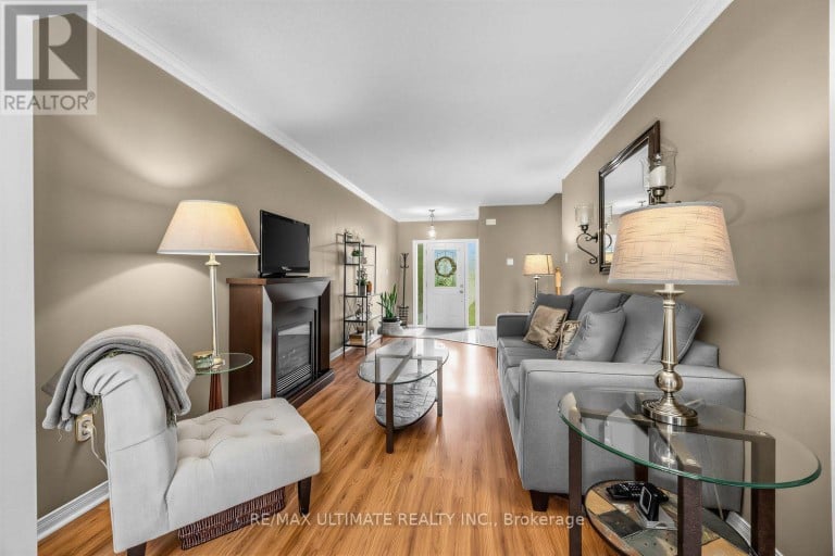 42 LANDERVILLE LANE, Clarington (Bowmanville), Ontario, L1C4W8
