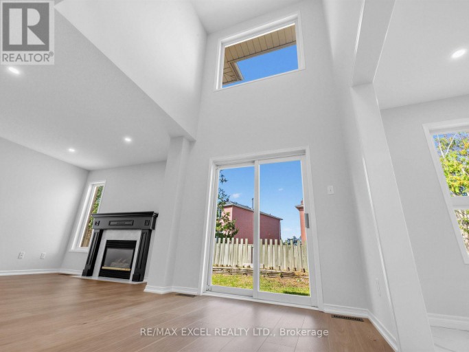 396 CUNDLES ROAD W, Barrie (Northwest), Ontario, L4N7C7
