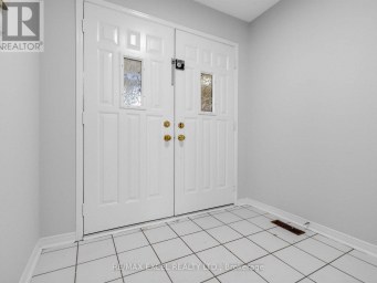 396 CUNDLES ROAD W Barrie (Northwest) Ontario photo 2