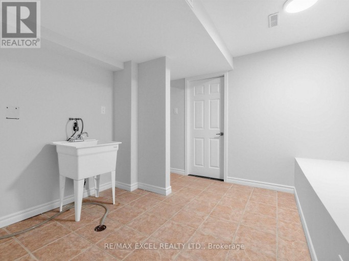 396 CUNDLES ROAD W, Barrie (Northwest), Ontario, L4N7C7
