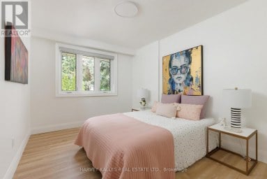 215 EDENBRIDGE DRIVE Toronto (Edenbridge-Humber Valley) Ontario photo 31