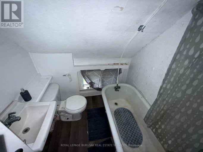182 WOODWARD AVENUE, Sault Ste Marie, Ontario, P6A3T7