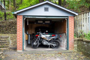 381 VICTORIA STREET N Kitchener Ontario photo 23