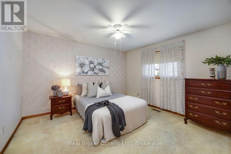 919 EXETER STREET, Oshawa (Centennial), Ontario, L1G6R9