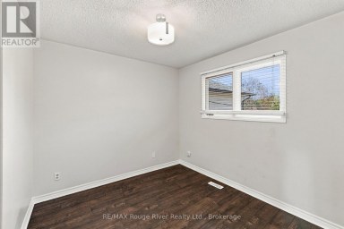 95 B CONCESSION STREET E Clarington (Bowmanville) Ontario photo 26
