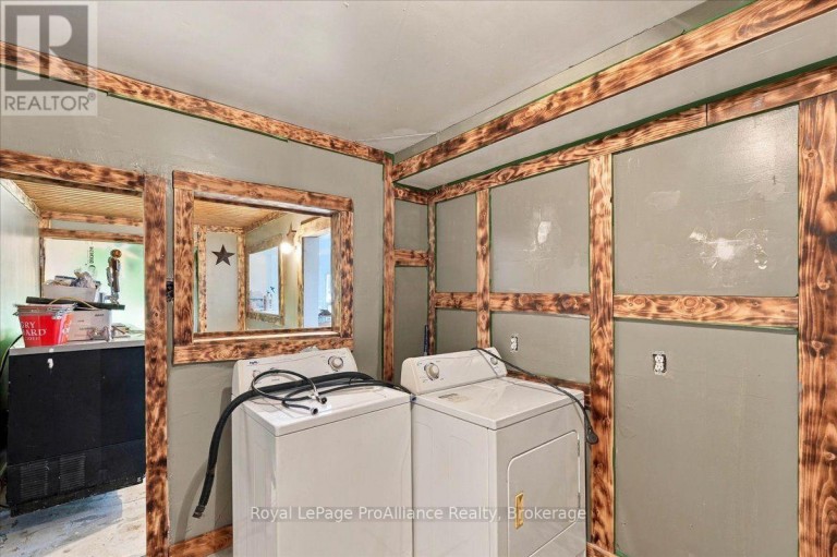 12269 HIGHWAY 41 HIGHWAY, Addington Highlands (Addington Highlands), Ontario, K0H2G0
