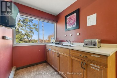 72 Orchard Drive, Belleville (belleville Ward) Ontario