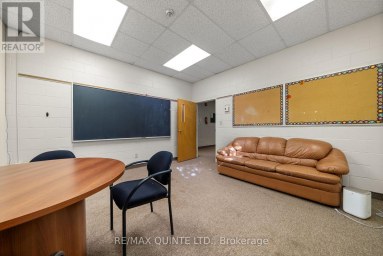 72 Orchard Drive, Belleville (belleville Ward) Ontario