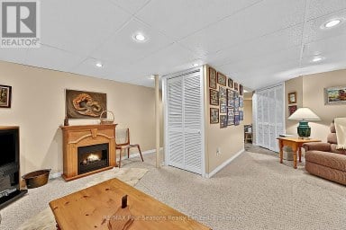 7 CALLARY CRESCENT Collingwood Ontario photo 32
