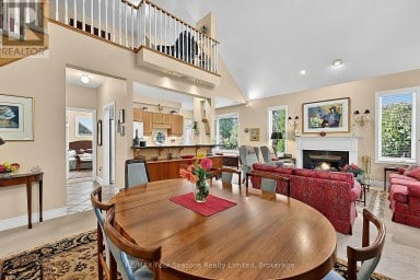 7 CALLARY CRESCENT Collingwood Ontario photo 9