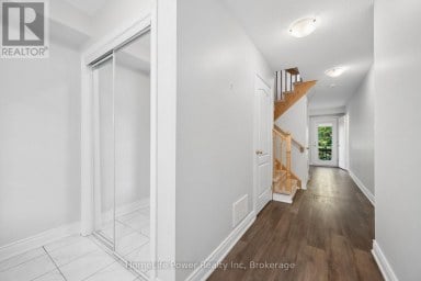 57 - 88 DECORSO DRIVE Guelph (Kortright East) Ontario photo 4