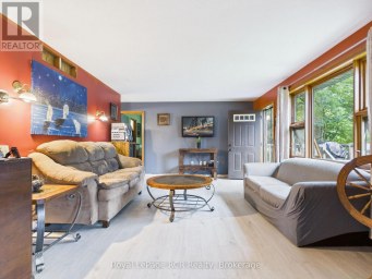 130 KING STREET Kincardine Ontario photo 11