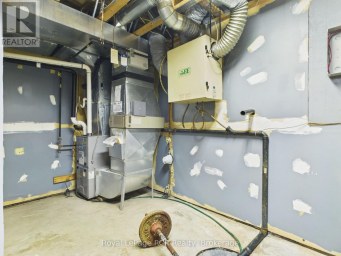 130 KING STREET Kincardine Ontario photo 20