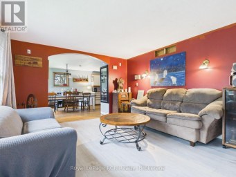 130 KING STREET Kincardine Ontario photo 9