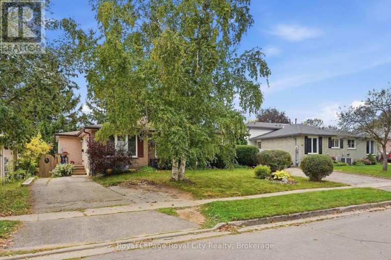 UPPER - 37 MCILWRAITH CRESCENT, Guelph (Grange Road), Ontario, N1E6J4