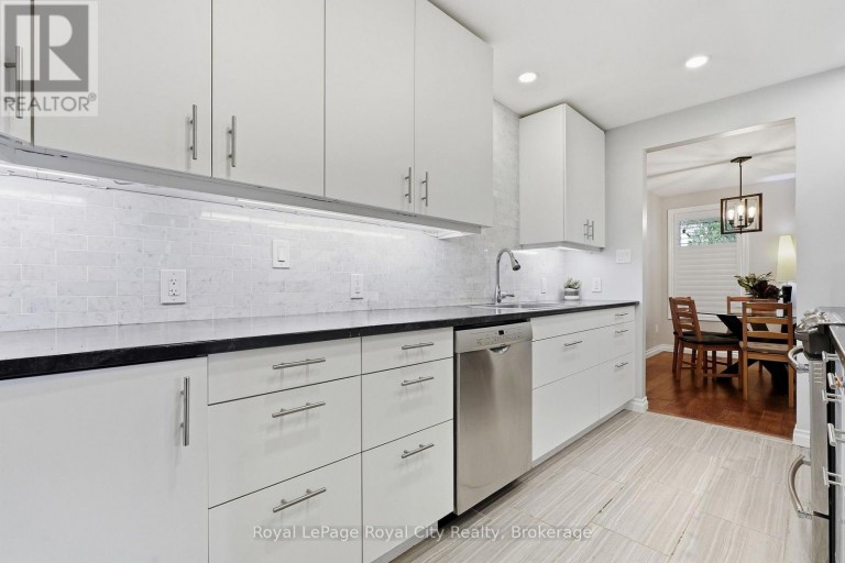 UPPER - 37 MCILWRAITH CRESCENT, Guelph (Grange Road), Ontario, N1E6J4