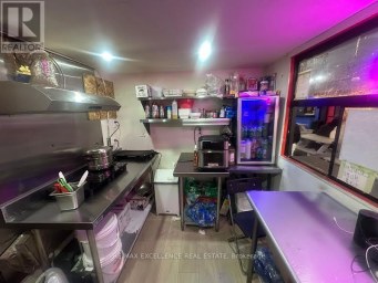 3 - 335 YONGE STREET Toronto (Church-Yonge Corridor) Ontario photo 1