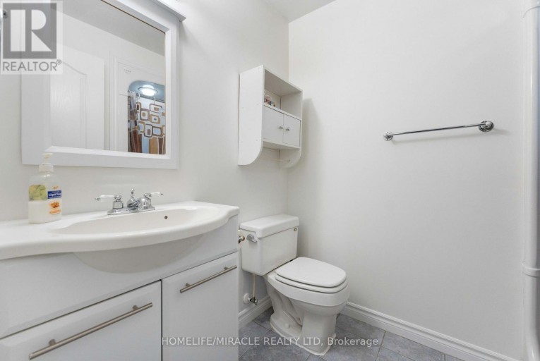 30 DOVE CRESCENT, Barrie (Ardagh), Ontario, L4N7Z3