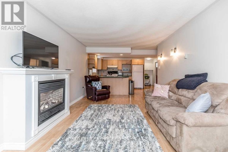 30 DOVE CRESCENT, Barrie (Ardagh), Ontario, L4N7Z3